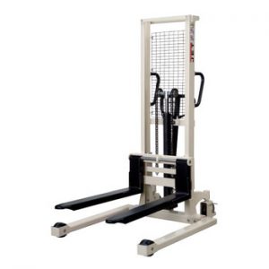 Hydraulic Stacker, 2200-lb