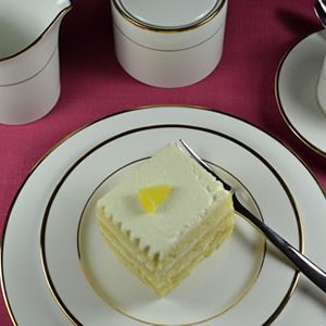 Boullion Cup, Ivory with Gold Band