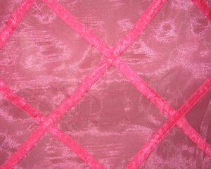 Fuschia Lattice
