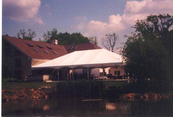 40x40 Canopy, White Future Trac Frame