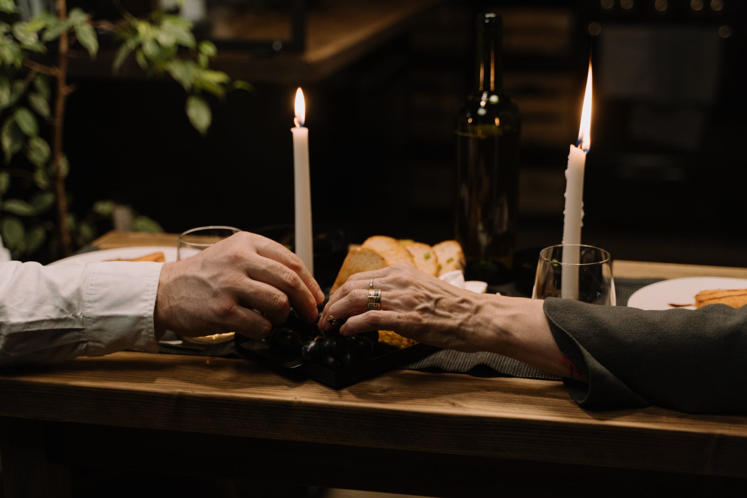 5 Easy Date Night Ideas for When You Just Can’t Leave the House