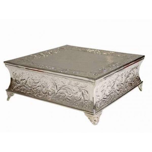 Silver Cake Plateaus
